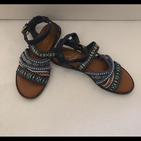 Mari A.Sandals - Picture 6 of 12